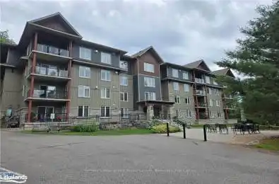 391 Street Unit 402 Bracebridge Ontario P1L0B5