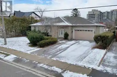 217 Road Vaughan (Crestwood-Springfarm-Yorkhill) Ontario L4J1A8