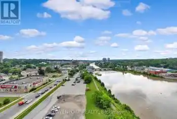 150 Water St St Unit# 1005, Cambridge, Ontario N1R 3B6, 1 Bedroom Bedrooms, 6 Rooms Rooms,1 BathroomBathrooms,Condo,Sold,Water St,X9042833