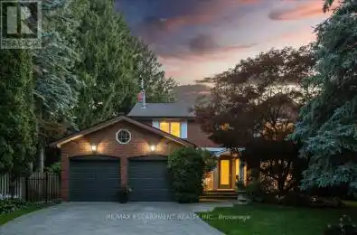 1301 Bunsden Ave Mississauga Ontario L5H 2B3