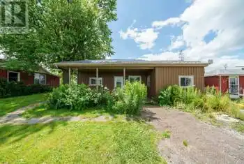 372 South Coast Dr, Haldimand, Ontario N0A 1L0, 2 Bedrooms Bedrooms, 7 Rooms Rooms,1 BathroomBathrooms,All Houses,Sold,South Coast,X9046528
