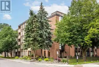 1525 Diefenbaker Crt Unit# 401, Pickering, Ontario L1V 3W1, 3 Bedrooms Bedrooms, 6 Rooms Rooms,2 BathroomsBathrooms,Condo,Sold,Diefenbaker,E9135175