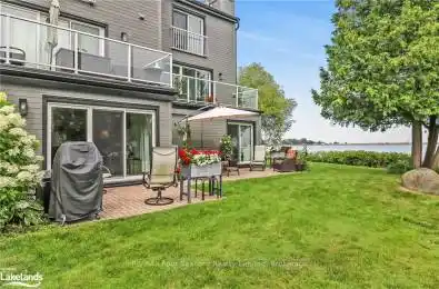 44 TROTT Boulevard Unit# 18 Collingwood Ontario L9Y5B7