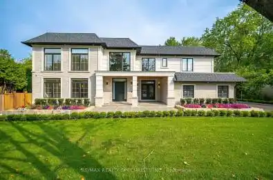 2014 Lakeshore Rd Oakville Ontario L6L 1G7