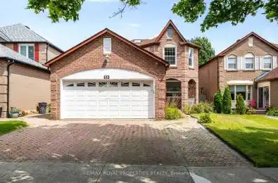 55 Crescent Ajax (Central West) Ontario L1T1V3