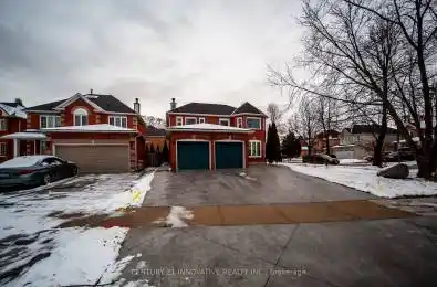 1075 Crescent Unit B Pickering (Liverpool) Ontario L1X2R3