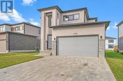 1719 Applerock Avenue London Ontario N6G0X7