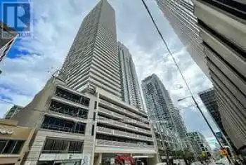 2221 Yonge St Unit# 4005, Toronto, Ontario M4S 0B8, 1 Bedroom Bedrooms, 4 Rooms Rooms,1 BathroomBathrooms,Condo,Rented,Yonge,C9250141