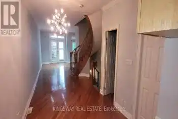 542A Scarlett Rd, Toronto, Ontario M9P 2S2, 3 Bedrooms Bedrooms, 6 Rooms Rooms,3 BathroomsBathrooms,All Houses,Rented,Scarlett,W9250191