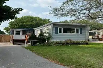 12 WENTWORTH Drive Kingston Ontario K7K5C9