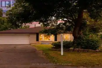 42 Adeline Ave, New Tecumseth, Ontario L0G 1W0, 4 Bedrooms Bedrooms, 8 Rooms Rooms,2 BathroomsBathrooms,All Houses,Sold,Adeline,N9262375