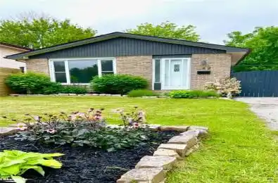 42 COURTICE Crescent Collingwood Ontario L9Y4G1