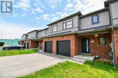 1353 Michael Circle London Ontario N5V0B8
