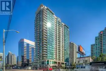 18 Parkview Ave Unit# 1815, Toronto, Ontario M2M 7H7, 1 Bedroom Bedrooms, 5 Rooms Rooms,1 BathroomBathrooms,Condo,Sold,Parkview,C9285186