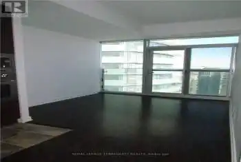 12 York St Unit# 5310, Toronto, Ontario M5J 0A9, 1 Bedroom Bedrooms, 5 Rooms Rooms,1 BathroomBathrooms,Condo,Rented,York,C9248594
