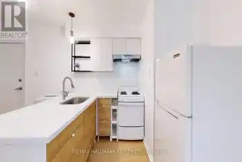 215 Kingston Rd Unit# Main, Toronto, Ontario M4L 1T5, 1 Bedroom Bedrooms, 3 Rooms Rooms,1 BathroomBathrooms,All Houses,Rented,Kingston,E9295594