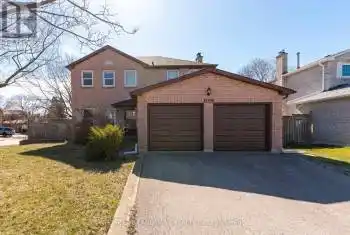 1537 Queensbury Cres, Oakville, Ontario L6H 4G6, 3 Bedrooms Bedrooms, 7 Rooms Rooms,4 BathroomsBathrooms,All Houses,Sold,Queensbury,W9296239