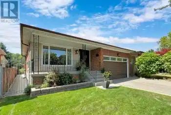 20 Greendowns Dr, Toronto, Ontario M1M 2G7, 3 Bedrooms Bedrooms, 8 Rooms Rooms,3 BathroomsBathrooms,All Houses,Sold,Greendowns,E9296154