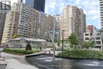 711 Bay St Unit# 1412, Toronto, Ontario M5G 2J8, 2 Bedrooms Bedrooms, 6 Rooms Rooms,2 BathroomsBathrooms,Condo,Rented,Bay,C9298549