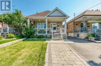 23 Hartley Avenue Toronto (Briar Hill-Belgravia) Ontario M6E4E7