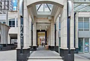 761 Bay St Unit# 1914, Toronto, Ontario M5G 2R3, 1 Bedroom Bedrooms, 4 Rooms Rooms,1 BathroomBathrooms,Condo,Rented,Bay,C9308062