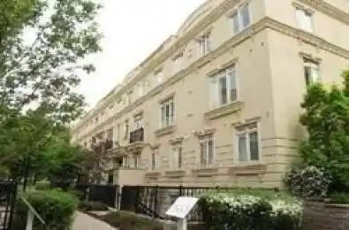 78 Carr Street Unit# TH 38 Toronto (Trinity-Bellwoods) Ontario M5T1B7