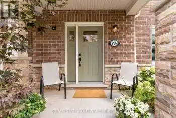 236 Ellen Davidson Dr, Oakville, Ontario L6M 0V2, 4 Bedrooms Bedrooms, 10 Rooms Rooms,4 BathroomsBathrooms,All Houses,Sold,Ellen Davidson,W9344721