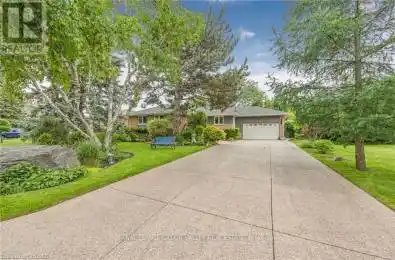 148 Cornwall Heights Brampton (Brampton East) Ontario L6W2J2