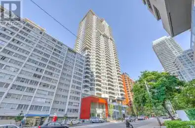 50 Dunfield Avenue Unit# PH15 Toronto (Mount Pleasant West) Ontario M4