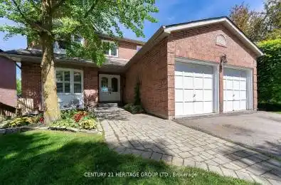 5 Beatty Crescent Aurora (Aurora Highlands) Ontario L4G5V2