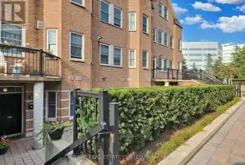 760 Lawrence Ave Unit# 44, Toronto, Ontario M6A 3E7, 1 Bedroom Bedrooms, 5 Rooms Rooms,1 BathroomBathrooms,All Houses,Sold,Lawrence,W9346928