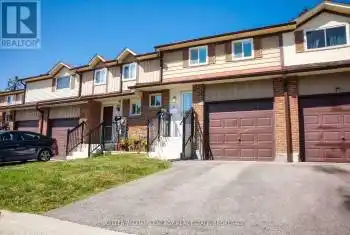 21 Parker Cres, Ajax, Ontario L1S 3R4, 3 Bedrooms Bedrooms, 8 Rooms Rooms,3 BathroomsBathrooms,All Houses,Sold,Parker,E9347471
