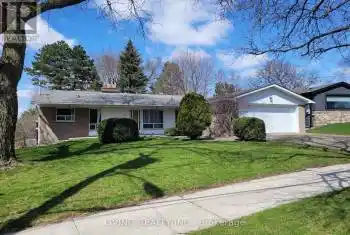 16 Valentine Dr, Toronto, Ontario M3A 3J6, 3 Bedrooms Bedrooms, 12 Rooms Rooms,4 BathroomsBathrooms,All Houses,Rented,Valentine,C9348042