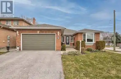 2 Charles Court Barrie (Allandale Heights) Ontario L4N6S8