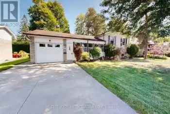 27 ADELAIDE St, Minto, Ontario N0G 1Z0, 3 Bedrooms Bedrooms, 11 Rooms Rooms,2 BathroomsBathrooms,All Houses,Sold,ADELAIDE,X9350284
