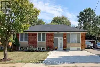 720 Bloor St, Mississauga, Ontario L4Y 2M6, 3 Bedrooms Bedrooms, 7 Rooms Rooms,2 BathroomsBathrooms,All Houses,Sold,Bloor,W9350596
