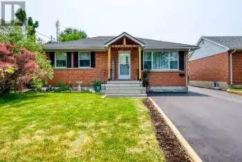470 Kingsleigh Crt, Milton, Ontario L9T 1X8, 2 Bedrooms Bedrooms, 6 Rooms Rooms,2 BathroomsBathrooms,All Houses,Sold,Kingsleigh,W9350909