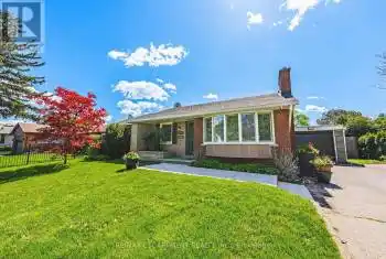 4030 Grapehill Ave, Burlington, Ontario L7L 1R2, 3 Bedrooms Bedrooms, 7 Rooms Rooms,2 BathroomsBathrooms,All Houses,Sold,Grapehill,W9351788