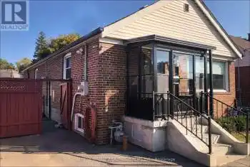 61 Danforth Rd, Toronto, Ontario M1L 3W5, 3 Bedrooms Bedrooms, 9 Rooms Rooms,2 BathroomsBathrooms,All Houses,Sold,Danforth,E9351800