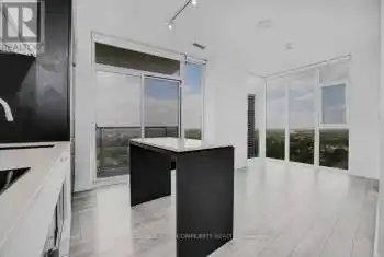 33 Helendale Ave Unit# 1612, Toronto, Ontario M4R 0A4, 2 Bedrooms Bedrooms, 5 Rooms Rooms,2 BathroomsBathrooms,Condo,Rented,Helendale,C9352187