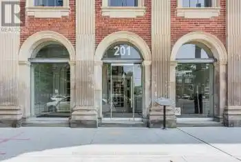201 Carlaw Ave Unit# 708, Toronto, Ontario M4M 2S3, 2 Bedrooms Bedrooms, 5 Rooms Rooms,2 BathroomsBathrooms,Condo,Sold,Carlaw,E9354036
