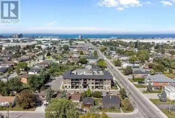 257 MILLEN Rd Unit# 112, Hamilton, Ontario L8E 2H1, 1 Bedroom Bedrooms, 5 Rooms Rooms,2 BathroomsBathrooms,All Houses,Sold,MILLEN,X9356190