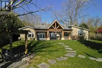 259 Moon Point Dr, Oro-Medonte, Ontario L3V 6H1, 3 Bedrooms Bedrooms, 8 Rooms Rooms,2 BathroomsBathrooms,All Houses,Sold,Moon Point,S9356183