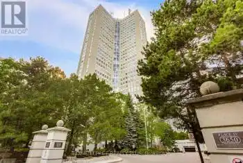 3650 Kaneff Cres Unit# PH5, Mississauga, Ontario L5A 4A1, 2 Bedrooms Bedrooms, 9 Rooms Rooms,2 BathroomsBathrooms,Condo,Sold,Kaneff,W9356867