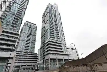 70 Town Centre Crt Unit# 307, Toronto, Ontario M1P 0B2, 1 Bedroom Bedrooms, 5 Rooms Rooms,1 BathroomBathrooms,Condo,Rented,Town Centre,E9357170