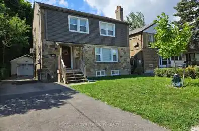 323 Avenue Toronto (Bedford Park-Nortown) Ontario M5M1B5