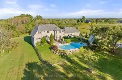 42 Gate East Gwillimbury Ontario L0G1R0