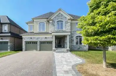 56 ALF NEELY Way Newmarket (Glenway Estates) Ontario L3Y0C6