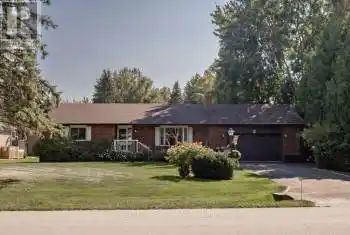 5 Thicketwood Pl, Ramara, Ontario L0K 1B0, 2 Bedrooms Bedrooms, 6 Rooms Rooms,2 BathroomsBathrooms,All Houses,Sold,Thicketwood,S9360392