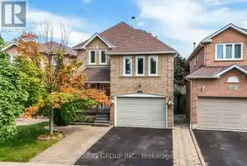 6207 McCracken Dr, Mississauga, Ontario L5V 1X9, 3 Bedrooms Bedrooms, 7 Rooms Rooms,4 BathroomsBathrooms,All Houses,Sold,McCracken,W9362275